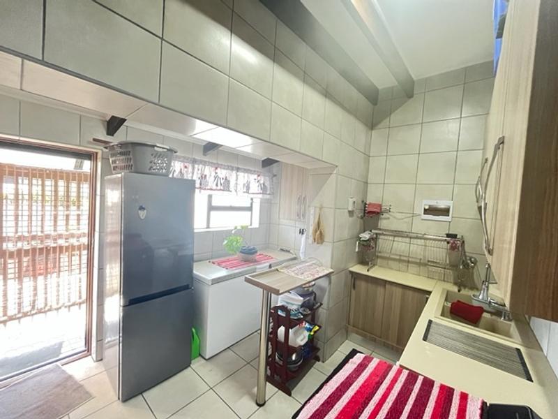4 Bedroom Property for Sale in Dana Bay Western Cape